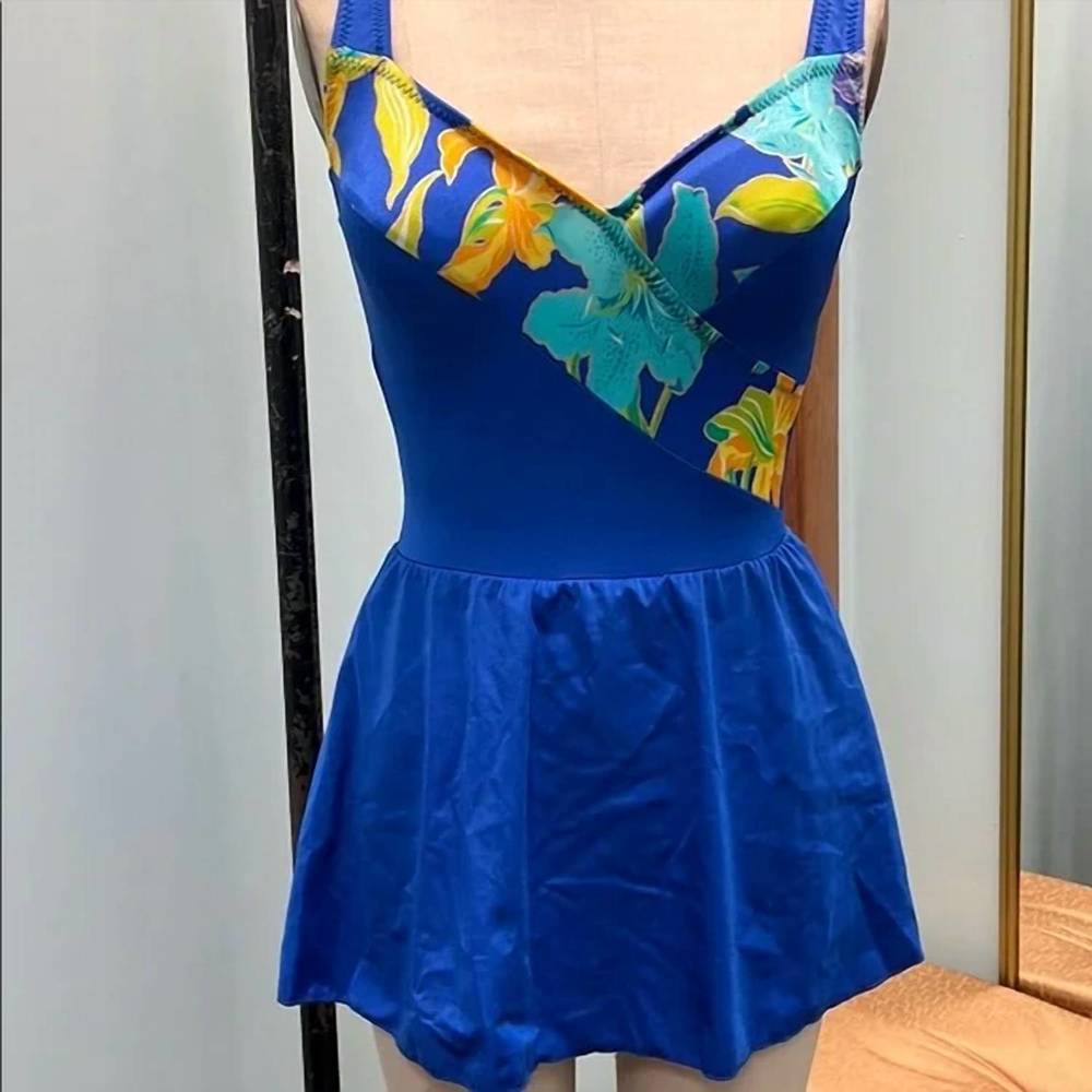 NEW T.H.E. SWIMWEAR women's fun flirty swim dress in blue/floral